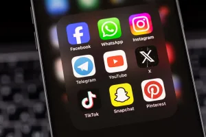 tendances-marketing-2026-reseaux-sociaux